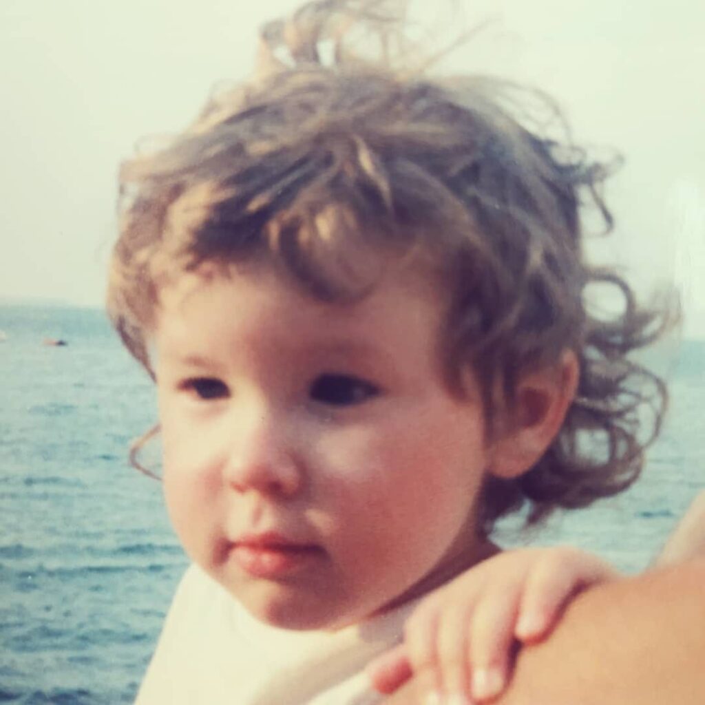 91626734 10221839787654426 1210140927234932736 n